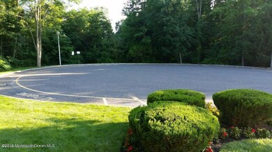 24 Topeka Ct, Tinton Falls, NJ 07712 - photo 2