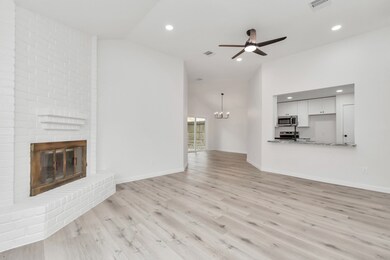 11009 Little Barley Ct, Houston, TX 77086 - photo 7