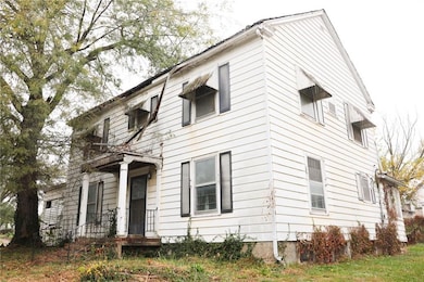 305 E 10th St, Trenton, MO 64683 - photo 2