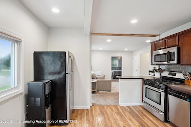 5112 W Willow Hwy, Lansing, MI 48917 - photo 7