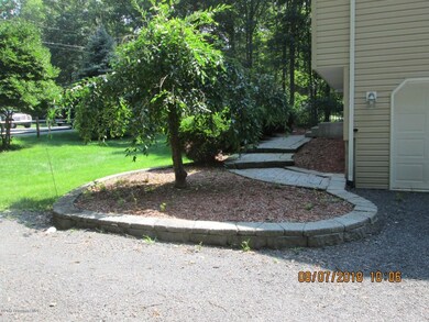 2139 Sassafras Ln, Kunkletown, PA 18058 - photo 4