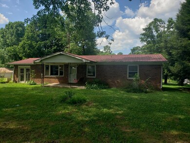 115 Oak Hill Cir, Rickman, TN 38580 - photo 3