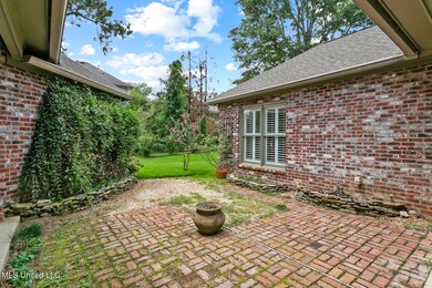 165 N Maple final-4