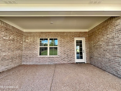 2134 Scott Meadows Ln, Hernando, MS 38632 - photo 2