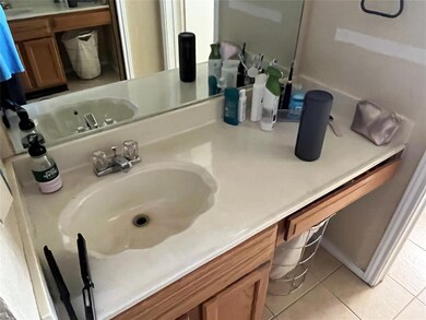 2400 Aquaduct Dr, Bedford, TX 76022 - photo 7