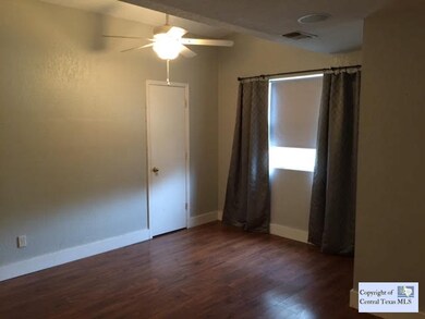 135 W Holland St, San Marcos, TX 78666 - photo 6