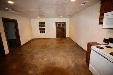 661 Turpin Lake Rd, Poolville, TX 76487 - photo 5