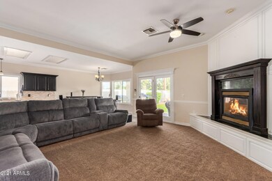 6 GREAT ROOM