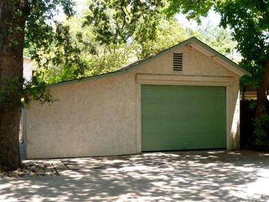 143 W 3rd Ave, Chico, CA 95926 - photo 4