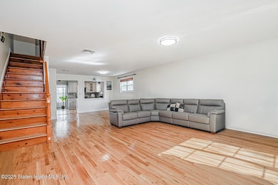 259 Brookfield Ave, Staten Island, NY 10308 - photo 7