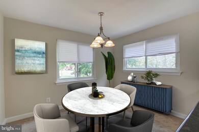 6035 Vista Dr, Falls Church, VA 22041 - photo 4