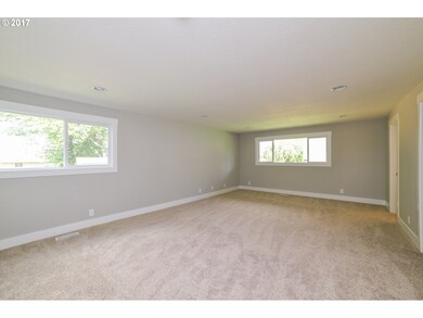 Bedroom, Primary