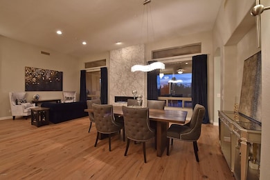 Dining 1