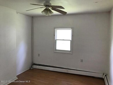 352-599388 bedroom (4)