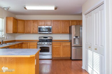 Kitchen_2802-SMALL