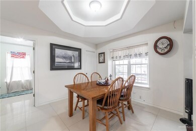 920 Lion Dr, Pharr, TX 78577 - photo 4