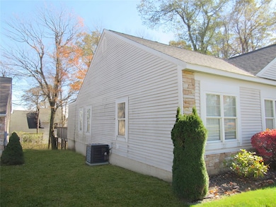 2413 S Ridge Place, Somerset, PA 15501 - photo 3