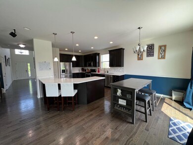 10208 California St, Crown Point, IN 46307 - photo 5