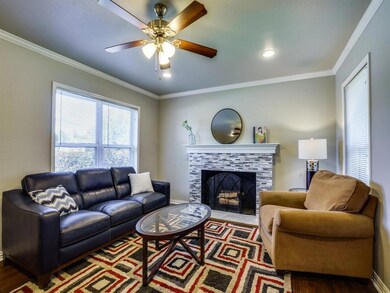 Living room Angle 3