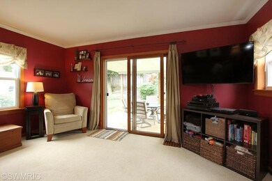 1030 Arlington St NE, Grand Rapids, MI 49505 - photo 4