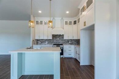 2324 NW 118th St, Village, OK 73120 - photo 7