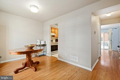 8744 Tamar Dr, Columbia, MD 21045 - photo 5