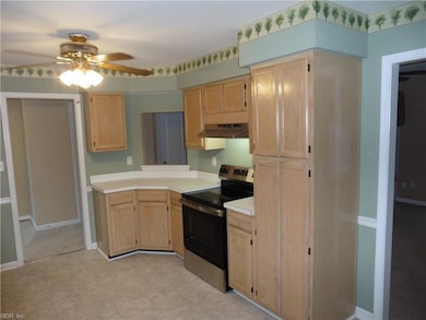 1032 Shoal Creek Trail, Chesapeake, VA 23320 - photo 6