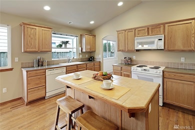 19223 1st Ave W, Bothell, WA 98012 - photo 7