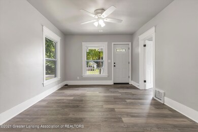 1834 Davis Ave, Lansing, MI 48910 - photo 5