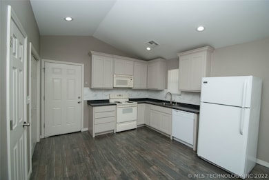 1228 E Jackson Ave N, Sapulpa, OK 74066 - photo 5