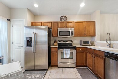 Lovely Kitchen Area.