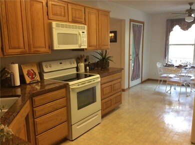 24 Shanklin Dr, Bella Vista, AR 72715 - photo 6