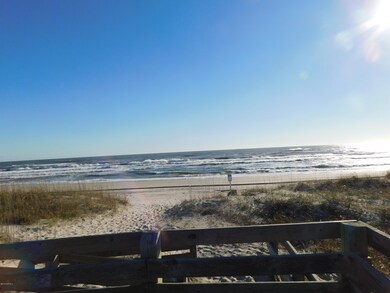OCEAN & BEACH ACCESS CLOSE BY...