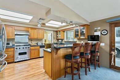 12353 Blackwell Rd, Central Point, OR 97502 - photo 7