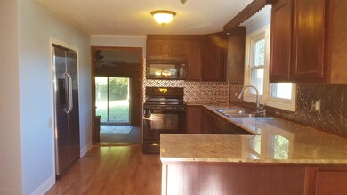 578 Tar Landing Rd, Holly Ridge, NC 28445 - photo 3