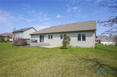 1325 Hollow Tree Dr, Findlay, OH 45840 - photo 2