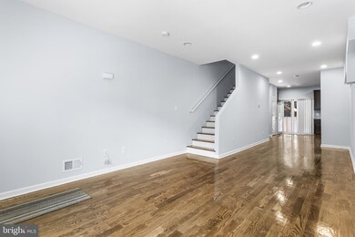 2237 Dickinson St, Philadelphia, PA 19146 - photo 3