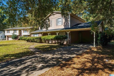 308 Wink Cir, Center Point, AL 35215 - photo 2