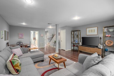 1316 Harold St unit 2, Houston, TX 77006 - photo 3