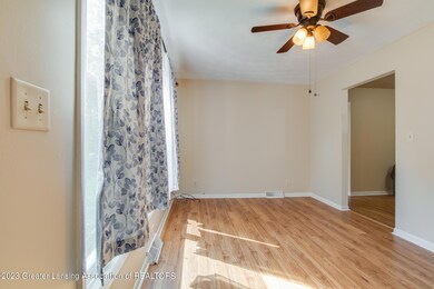 4816 Pleasant Grove Rd, Lansing, MI 48910 - photo 4