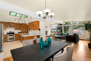 23308 Friar Tuck Ln, Edmonds, WA 98020 - photo 6