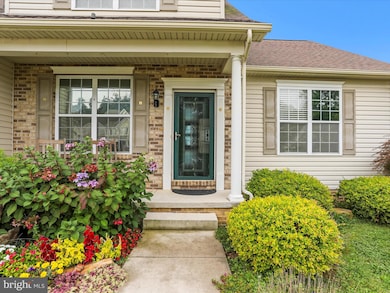 204 Joshua Dr, Hanover, PA 17331 - photo 3