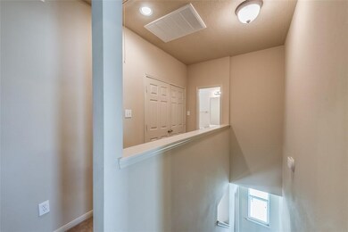 3304 Leading Point Dr, Houston, TX 77091 - photo 4