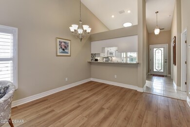 6-Dining-Area