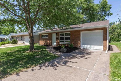 1480 W 29th St, Davenport, IA 52804 - photo 3