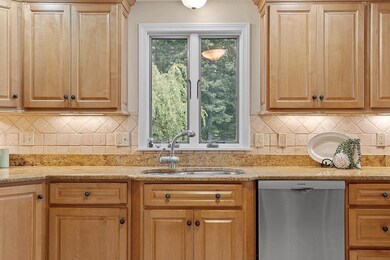 13 Towpath Dr, Wilmington, MA 01887 - photo 7