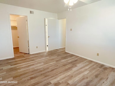 461 W Yucca Ct unit 312, Tucson, AZ 85704 - photo 7