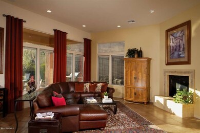 GREAT ROOM W/GAS FIREPLACE