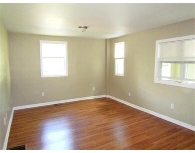 127 Hecla St unit 2, Uxbridge, MA 01569 - photo 5