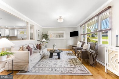 586 Forest View Rd, Linthicum Heights, MD 21090 - photo 4